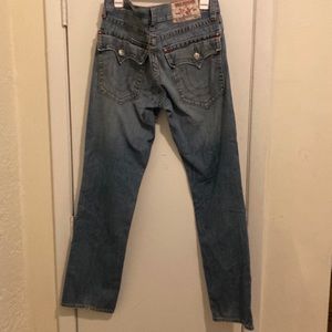 True religion mens jeans Size 33, slim legs,inseam approx 31 1/2